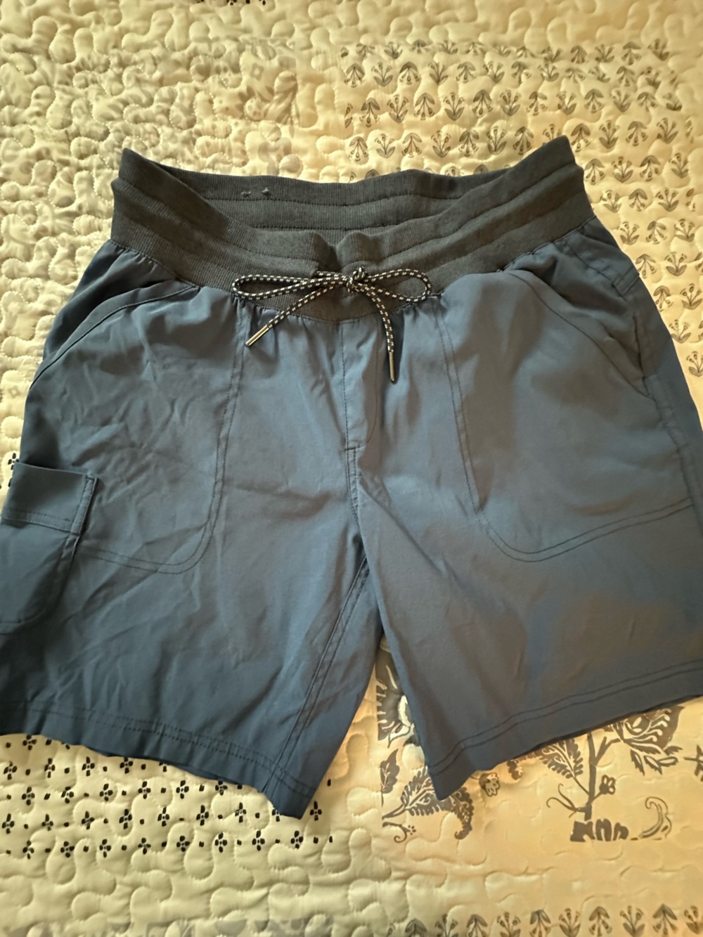 Columbia Women’s  Blue Shorts with Blur Waistband